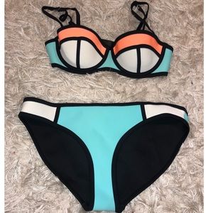 Triangl Bikini